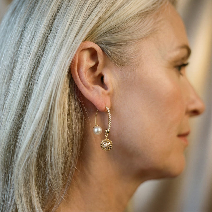 Vintage náušnice visící ze zlata a perel